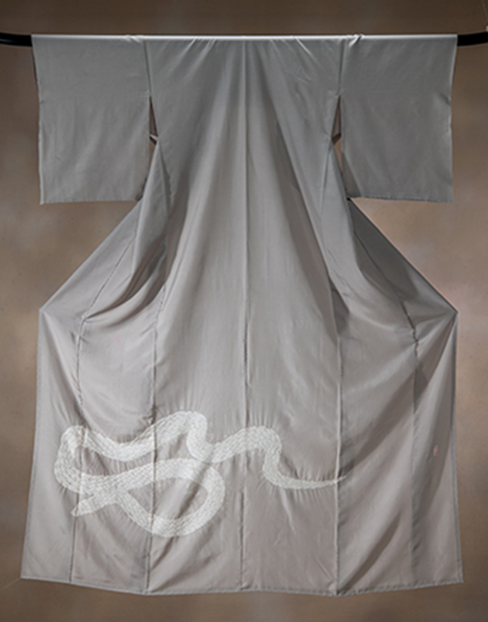 着物「白蛇化身」